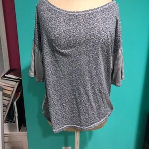 Women's Top Size XL, Gap